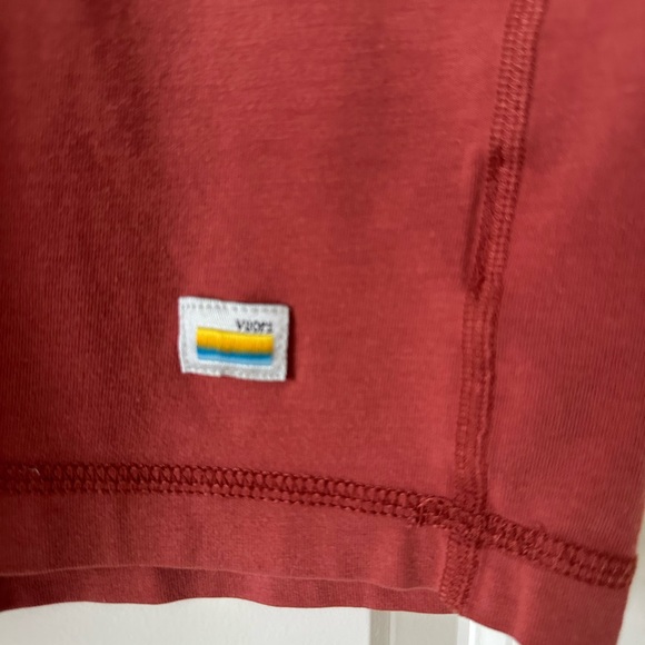 Vuori Men’s Large Shirt - Picture 4 of 4